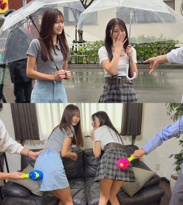 上下分割画像。上:雨の中透明な傘を持つ2人の黒髪女性。下:黒い革ソファ前で2人が手をつき尻を突き出し、男性2人がカラフルなおもちゃのハンマーを持って立っている。